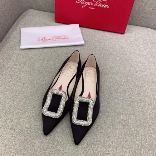 High Quality Luxury Roger Vivier Classic Diamond Buckle Silk Pumps – Style 07828 product detail