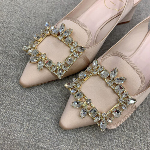 High Quality Luxury Roger Vivier Classic Diamond Buckle Silk High Heel Pumps product detail