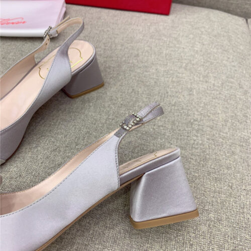 High Quality Luxury Roger Vivier Classic Diamond Buckle Silk High Heel Pumps – Style 18004 product detail