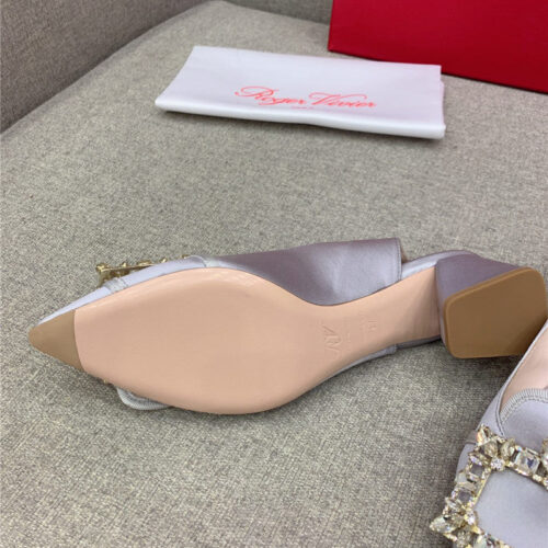 High Quality Luxury Roger Vivier Classic Diamond Buckle Silk High Heel Pumps – Style 18004 product detail