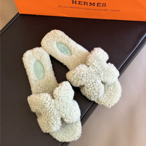 High Quality Luxury Hermes Fur Roll Cake Hair H Slippers – Style 26947