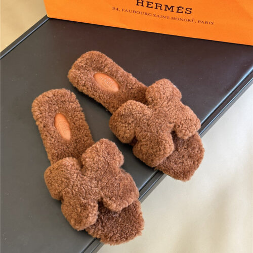 High Quality Luxury Hermes Fur Roll Cake Hair H Slippers – Style 59715 product detail