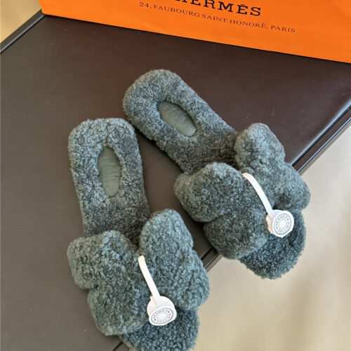 High Quality Luxury Hermes Fur Roll Cake Hair H Slippers – Style 90787
