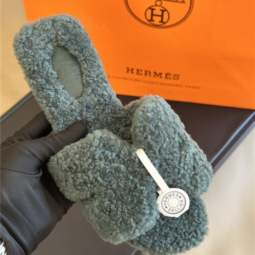 High Quality Luxury Hermes Fur Roll Cake Hair H Slippers – Style 90787 product detail