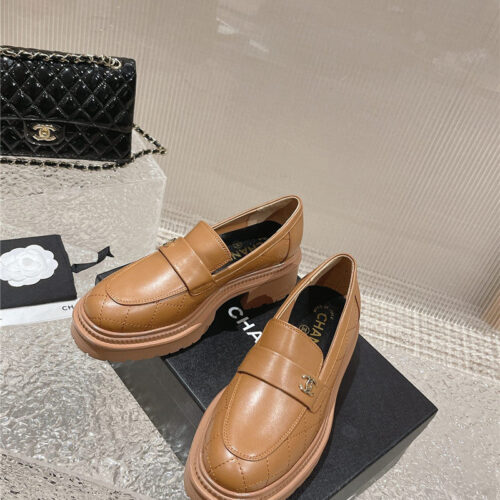 High Quality Luxury Chanel Calfskin Lozenge Shoes – Style 09158 product detail