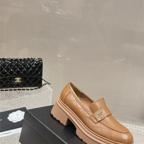 High Quality Luxury Chanel Calfskin Lozenge Shoes – Style 09158 product detail