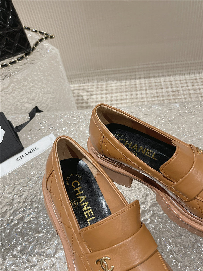 High Quality Luxury Chanel Calfskin Lozenge Shoes – Style 09158 product detail