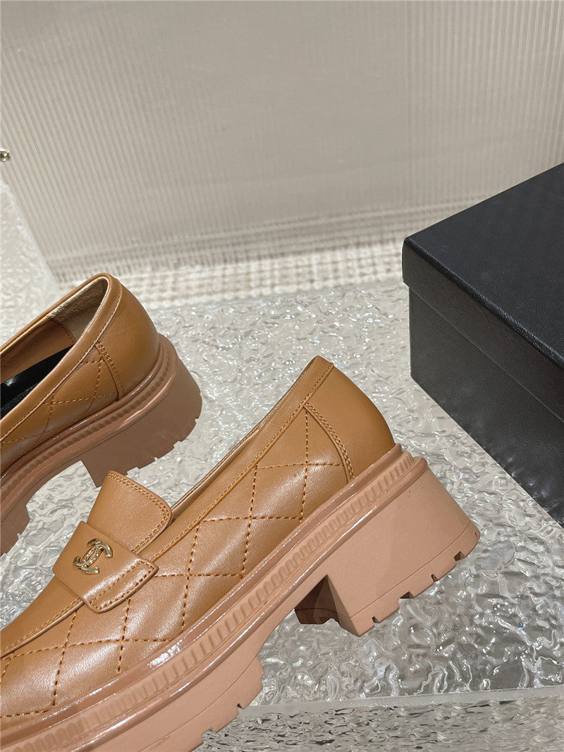 High Quality Luxury Chanel Calfskin Lozenge Shoes – Style 09158 product detail