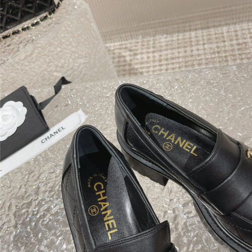 High Quality Luxury Chanel Calfskin Lozenge Shoes product detail