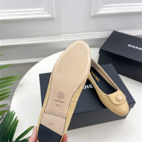 High Quality Luxury Chanel Counter Catwalk Style Ribbed Flat Shoes – Style 16454 product detail