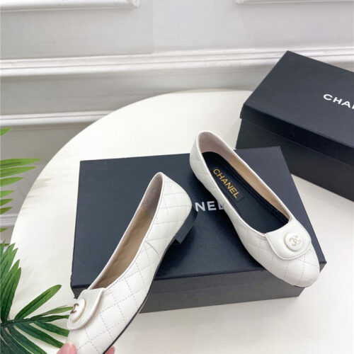 High Quality Luxury Chanel Counter Catwalk Style Ribbed Flat Shoes – Style 81990 product detail