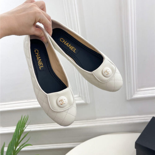 High Quality Luxury Chanel Counter Catwalk Style Ribbed Flat Shoes – Style 81990 alternate view