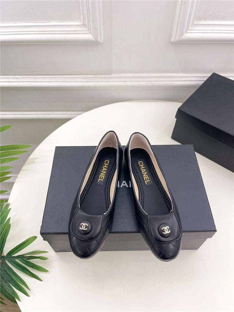 High Quality Luxury Chanel Counter Catwalk Style Ribbed Flat Shoes product detail