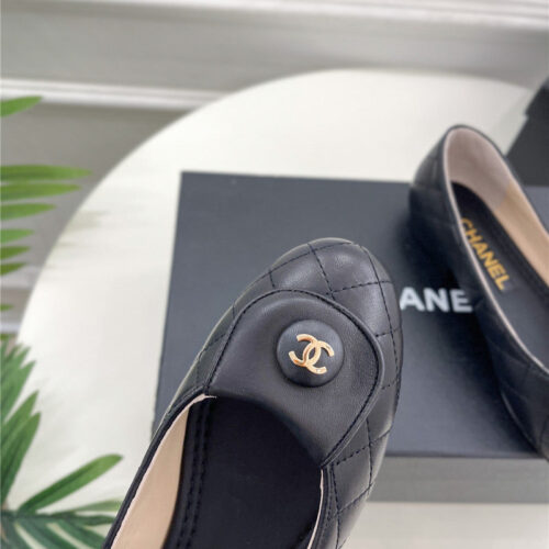 High Quality Luxury Chanel Counter Catwalk Style Ribbed Flat Shoes product detail