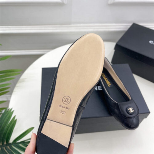 High Quality Luxury Chanel Counter Catwalk Style Ribbed Flat Shoes product detail