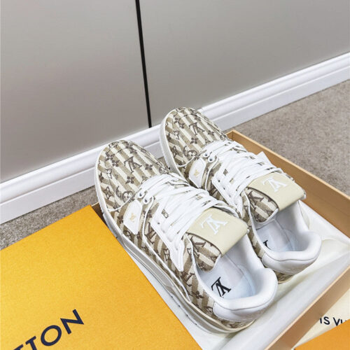 High Quality Luxury Louis Vuitton Retro Basketball Sneakers – Style 73219 product detail