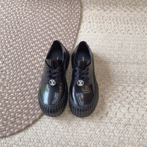 High Quality Luxury Louis Vuitton Mary Jane Shoes – Style 72035 product detail