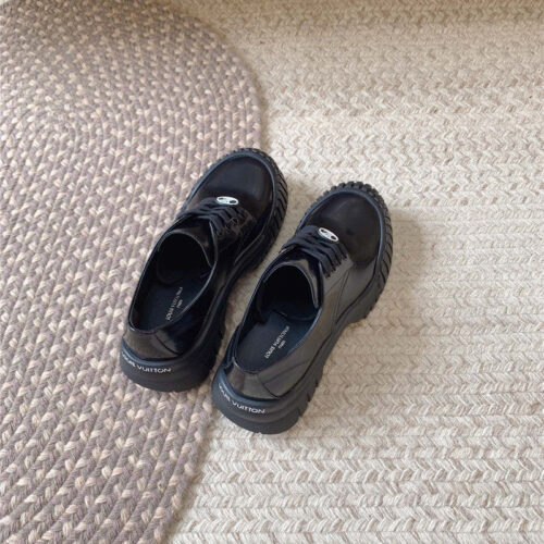 High Quality Luxury Louis Vuitton Mary Jane Shoes – Style 72035 product detail