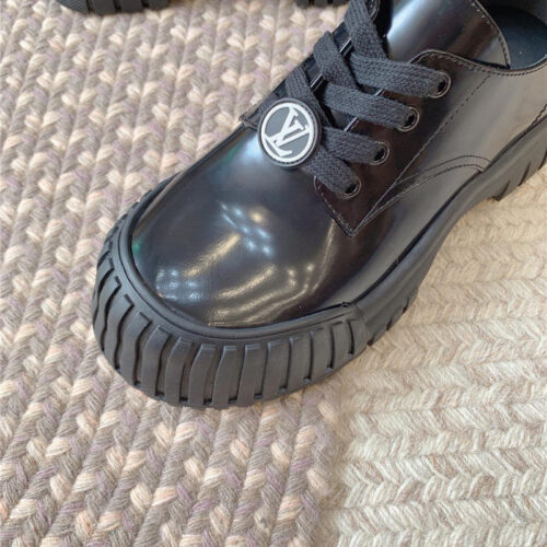 High Quality Luxury Louis Vuitton Mary Jane Shoes – Style 72035 product detail