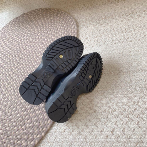 High Quality Luxury Louis Vuitton Mary Jane Shoes – Style 72035 product detail