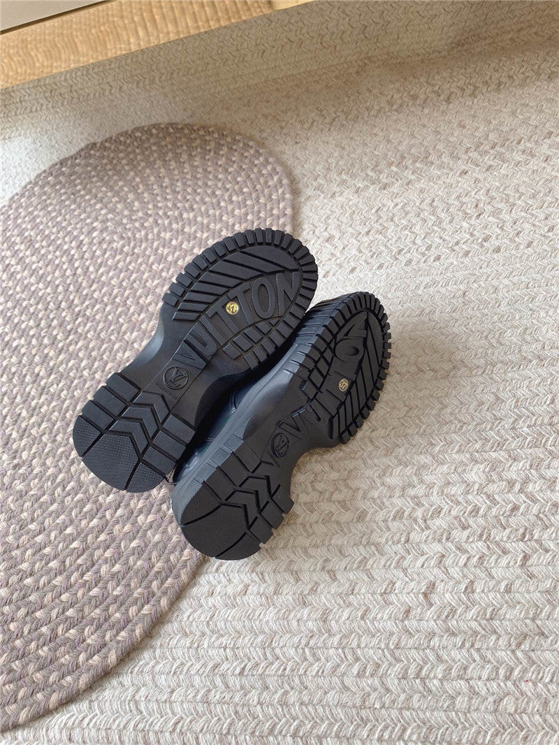 High Quality Luxury Louis Vuitton Mary Jane Shoes – Style 72035 product detail