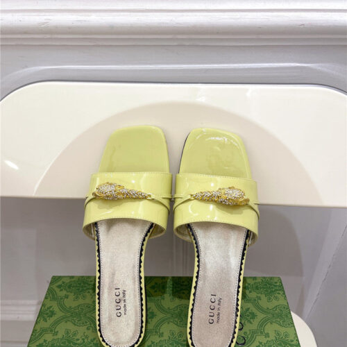 High Quality Luxury Gucci New Metal Snake Head Slippers – Style 24947 product detail