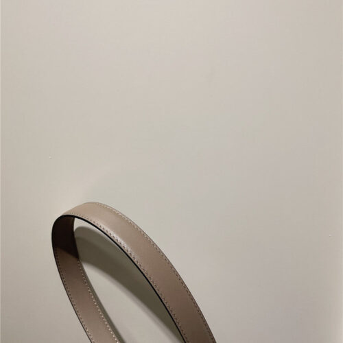 High Quality Luxury Fendi New Calfskin Belt – Style 34214 product detail