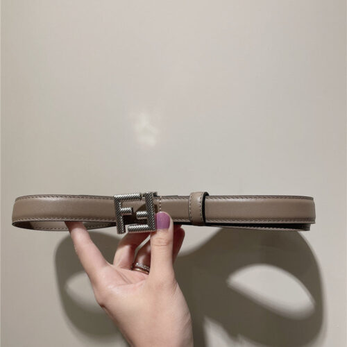 High Quality Luxury Fendi New Calfskin Belt product detail