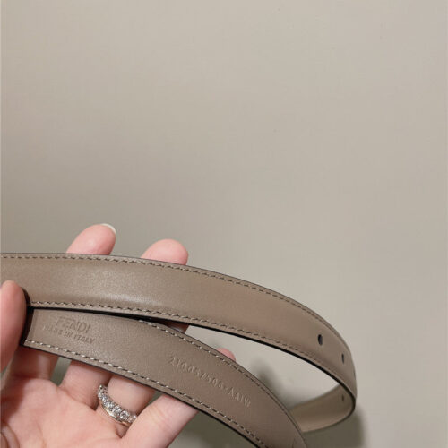 High Quality Luxury Fendi New Calfskin Belt product detail