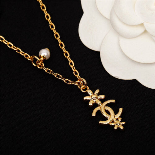High Quality Luxury Chanel Flower Double C Single Layer Necklace product detail