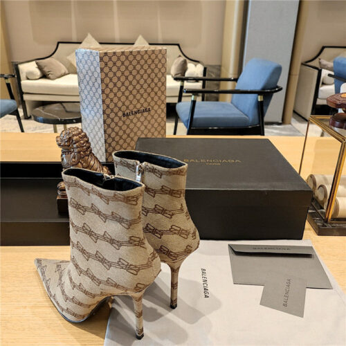 High Quality Luxury Balenciaga Pointed Toe Stiletto Boots product detail