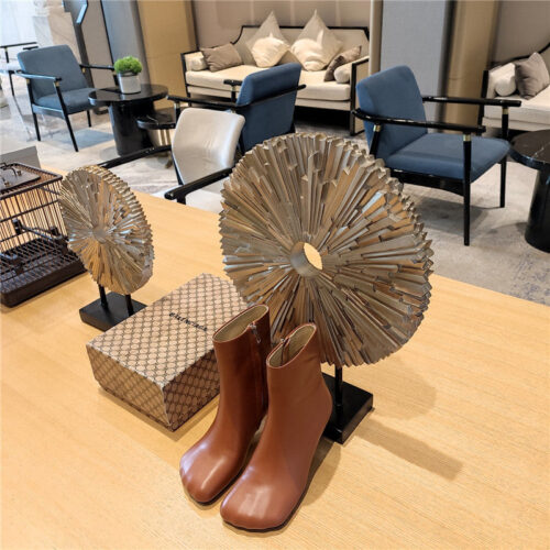 High Quality Luxury Balenciaga Five Toe High Heel Mid Boots product detail