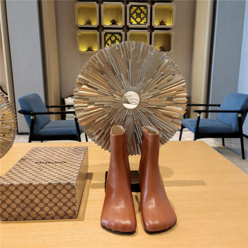 High Quality Luxury Balenciaga Five Toe High Heel Mid Boots product detail
