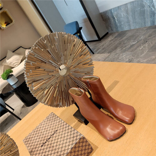 High Quality Luxury Balenciaga Five Toe High Heel Mid Boots product detail