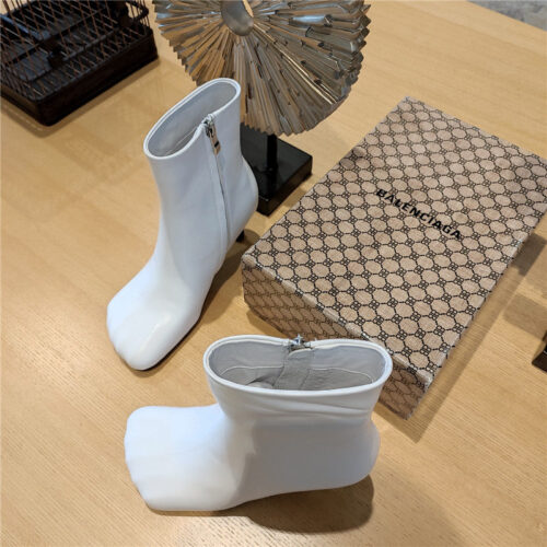 High Quality Luxury Balenciaga Five Toe High Heel Mid Boots – Style 80739 product detail