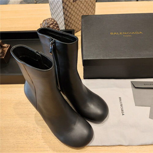 High Quality Luxury Balenciaga Wine Glass Heeled Round Toe Boots product detail