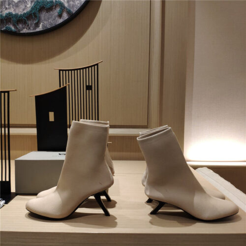 High Quality Luxury Balenciaga’s New 7-Shaped Heel Sock Boots – Style 34019 product detail