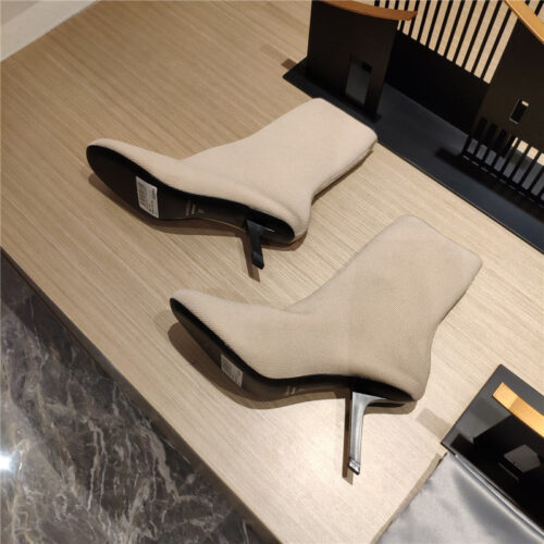 High Quality Luxury Balenciaga’s New 7-Shaped Heel Sock Boots – Style 34019 product detail