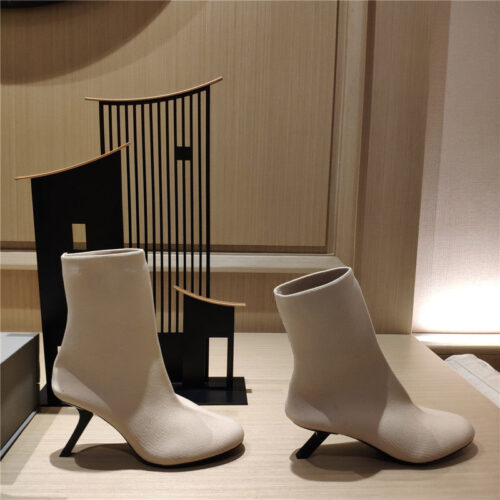 High Quality Luxury Balenciaga’s New 7-Shaped Heel Sock Boots – Style 34019 product detail