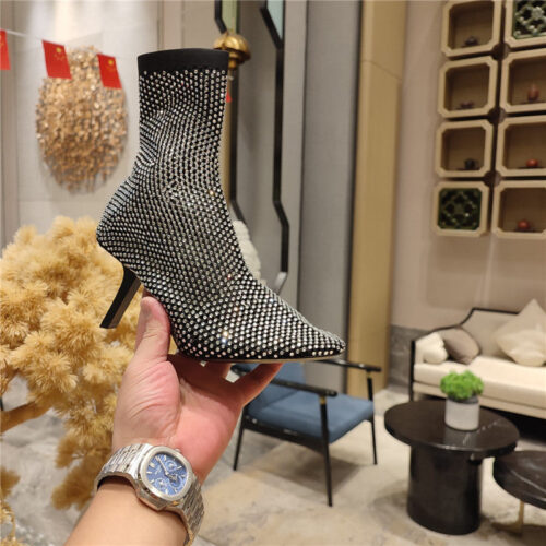 High Quality Luxury Balenciaga’s New 7-Shaped Heel Sock Boots – Style 97859 product detail