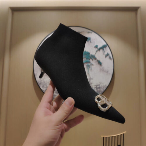 High Quality Luxury Balenciaga New Cat With Small Boots product detail