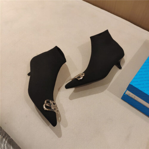 High Quality Luxury Balenciaga New Cat With Small Boots product detail
