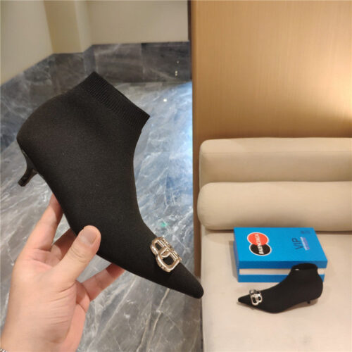 High Quality Luxury Balenciaga New Cat With Small Boots product detail
