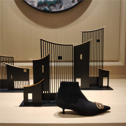 High Quality Luxury Balenciaga New Cat With Small Boots – Style 67651 product detail