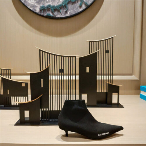 High Quality Luxury Balenciaga New Cat With Small Boots – Style 62563 product detail