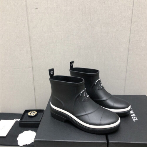High Quality Luxury Chanel Hot Style Rain Boots alternate view