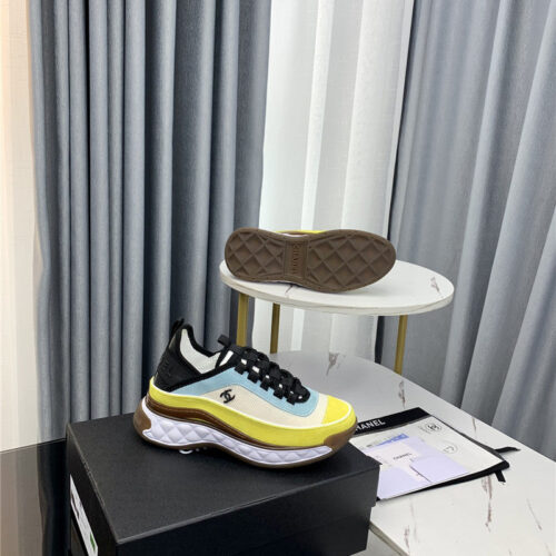 High Quality Luxury Chanel New Color Matching Casual Sneakers product detail