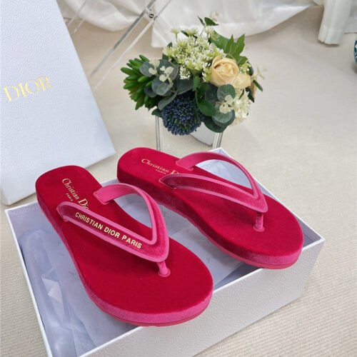 High Quality Luxury Dior New Flip Flops product detail