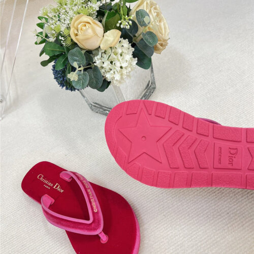 High Quality Luxury Dior New Flip Flops product detail