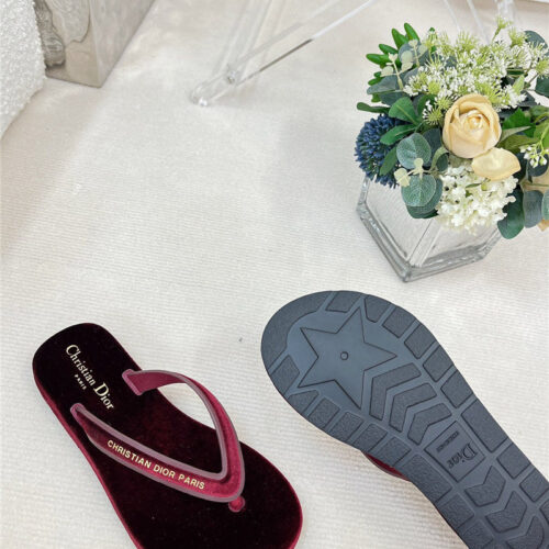 High Quality Luxury Dior New Flip Flops – Style 69158 product detail